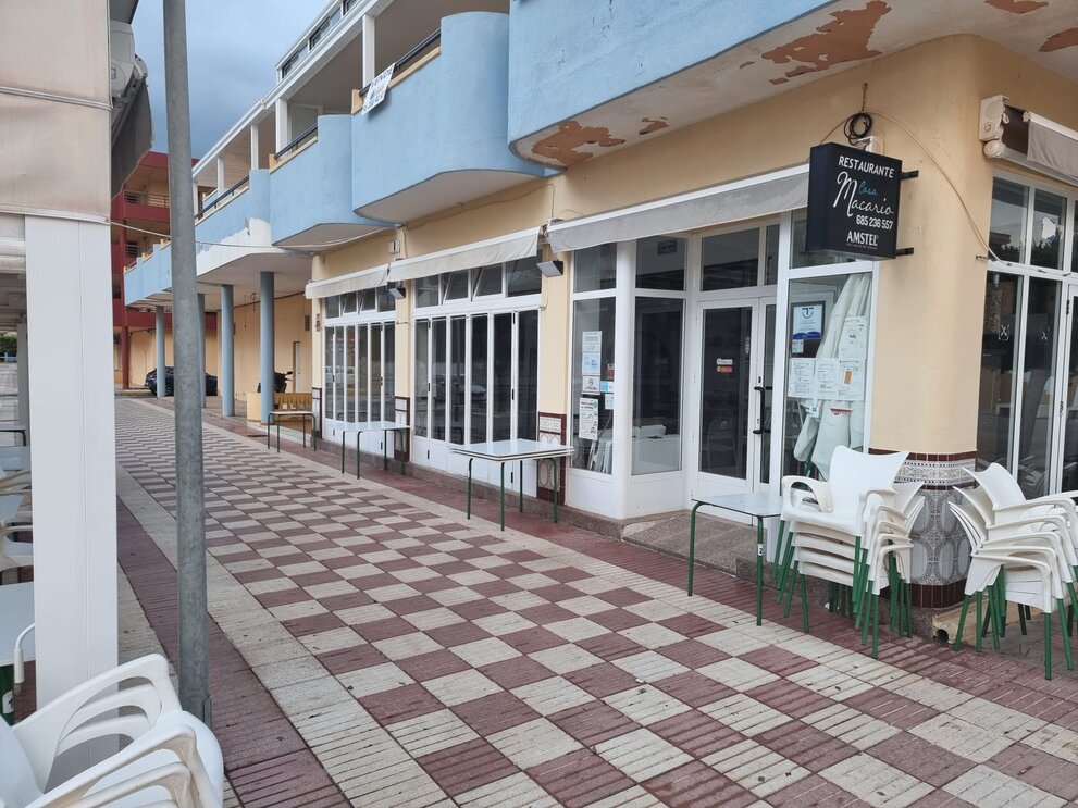 Frontral Casa Macario